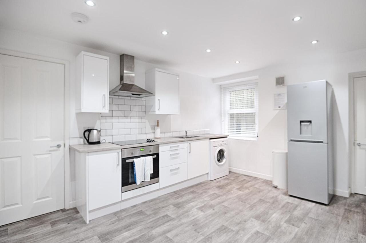 Parking, Smart Tv'S In All Rooms! Swansea Exterior foto